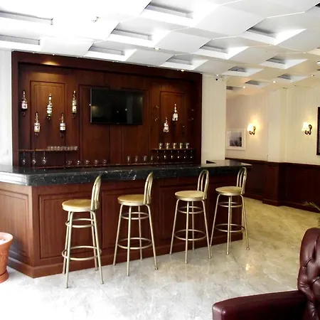 Akman Aparthotel 2*