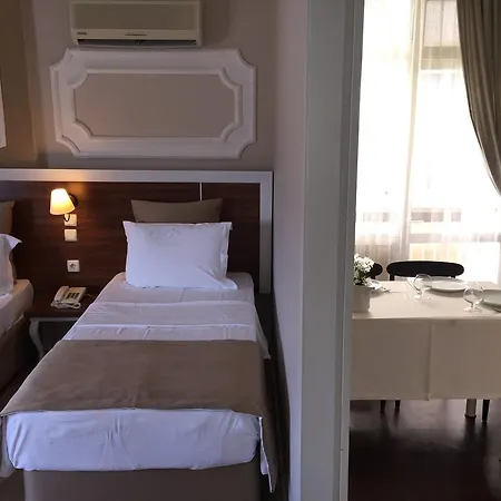 Apart Otel Akman 2*
