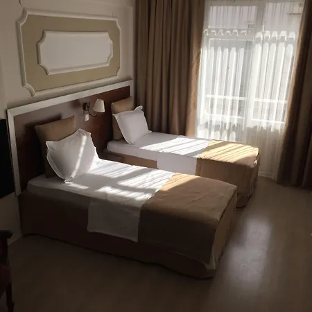 Akman Apartahotel 2*