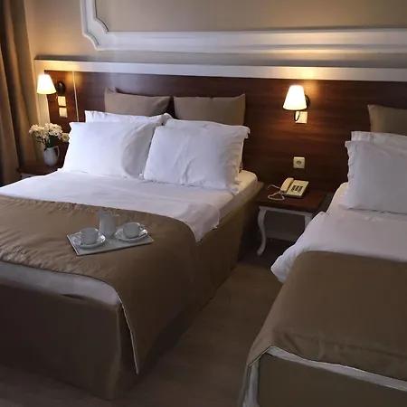 Akman Aparthotel 2*