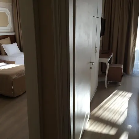 Akman Aparthotel