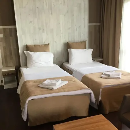 Akman クシャダス