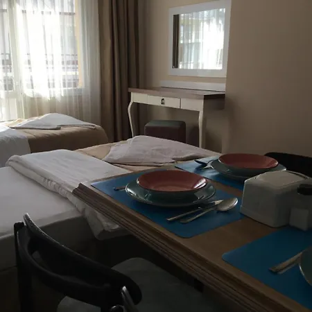 Akman クシャダス